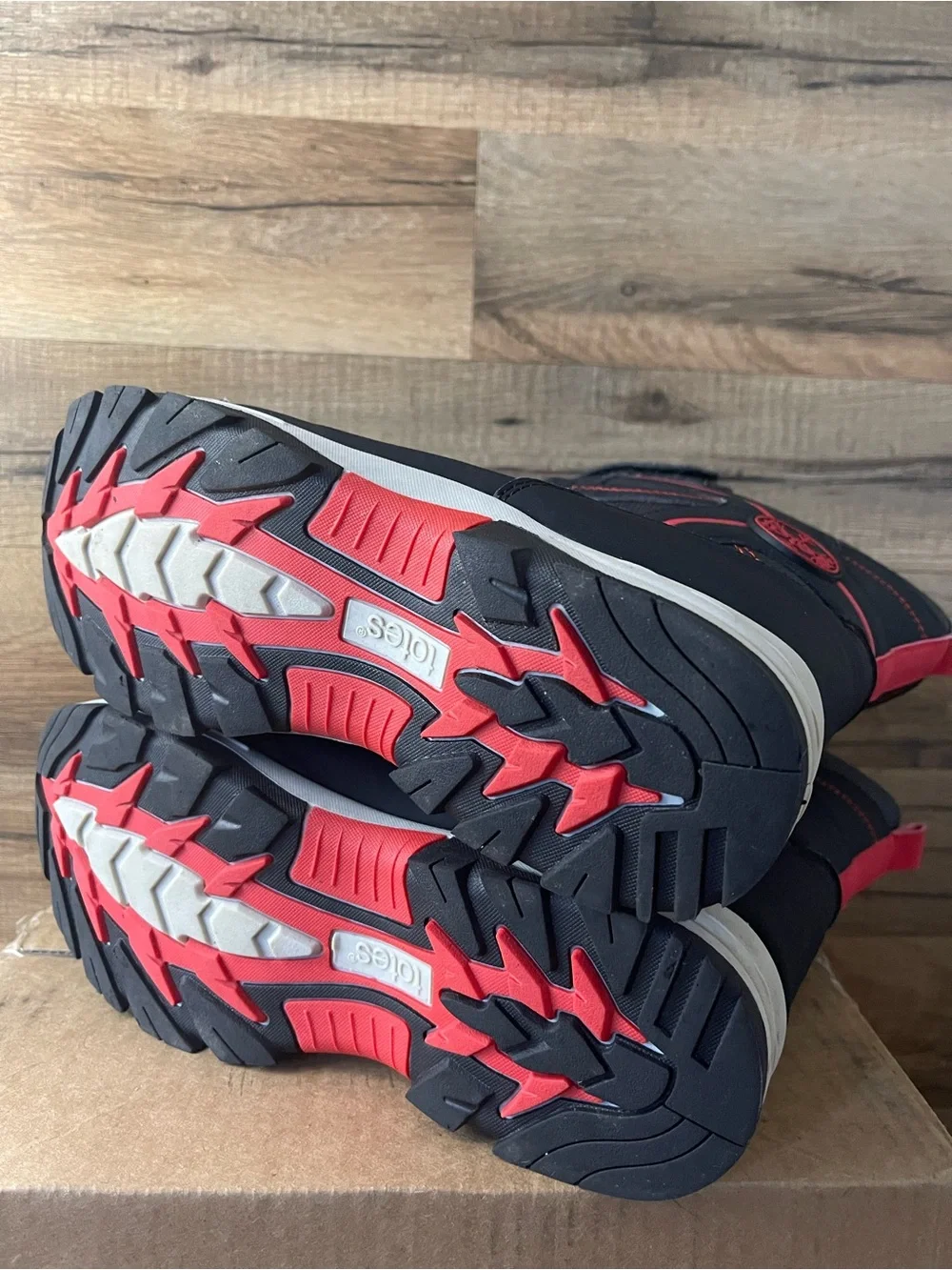 Totes Boys Black and Red Winter Boots - Sturdy Outdoor Snow Sneakers Size 6